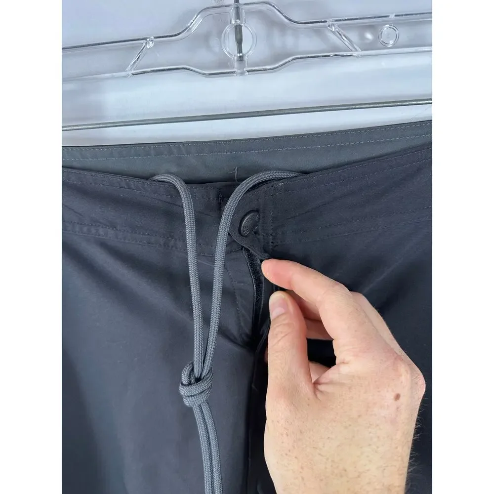 North Face Pacific Creek Boardshorts Black Size 40 Hybrid Shorts Pockets
